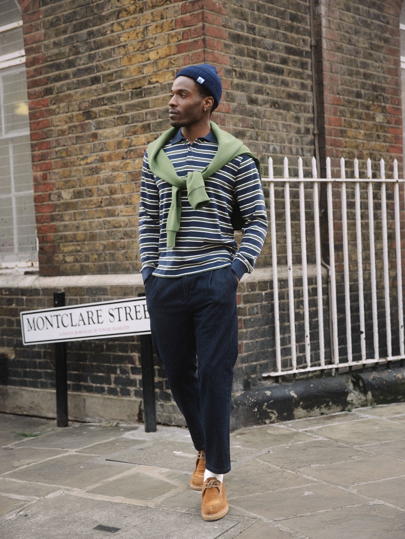 Modelshot / Dark Blue Denim / Detail